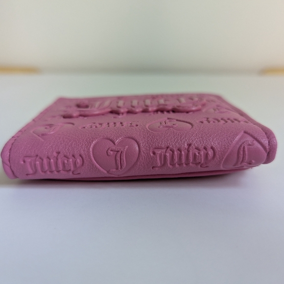 Juicy Couture Pink Embossed Wallet with Heart Charm - Picture 3 of 9